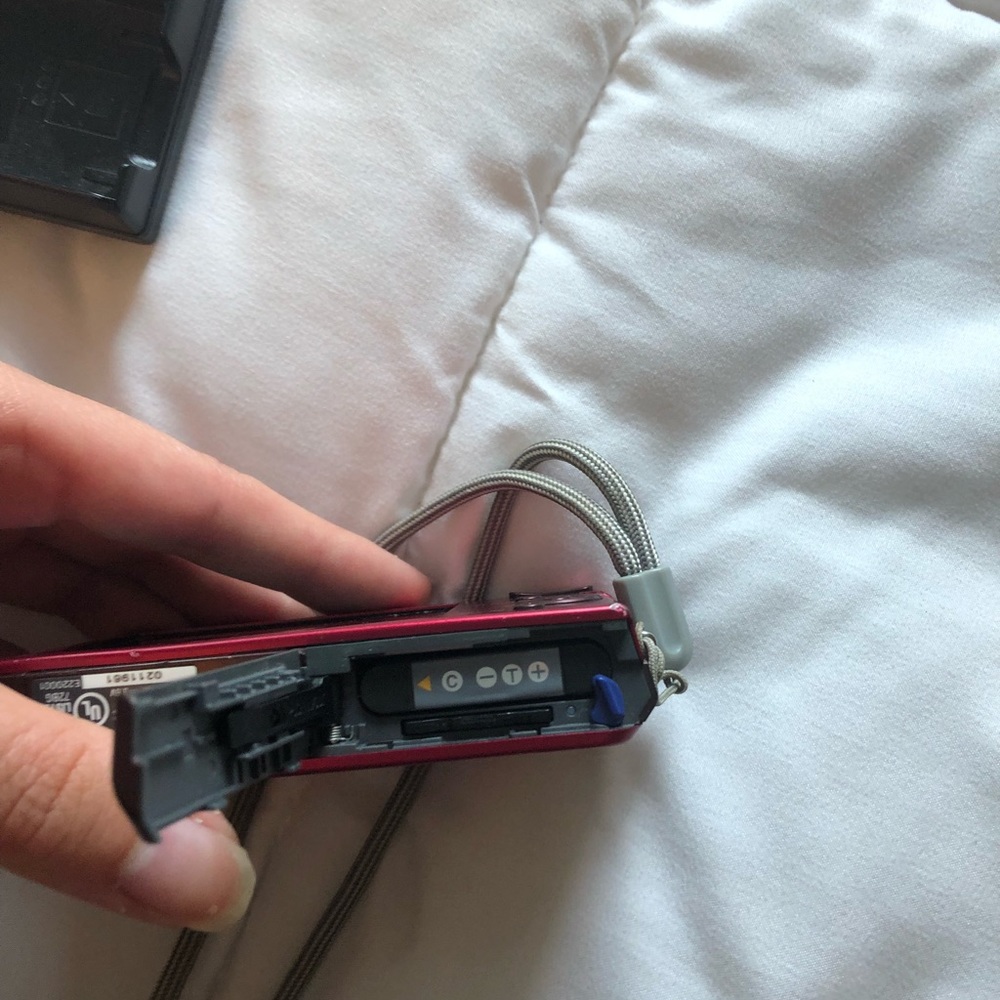 Camera - Picture 5 of 5